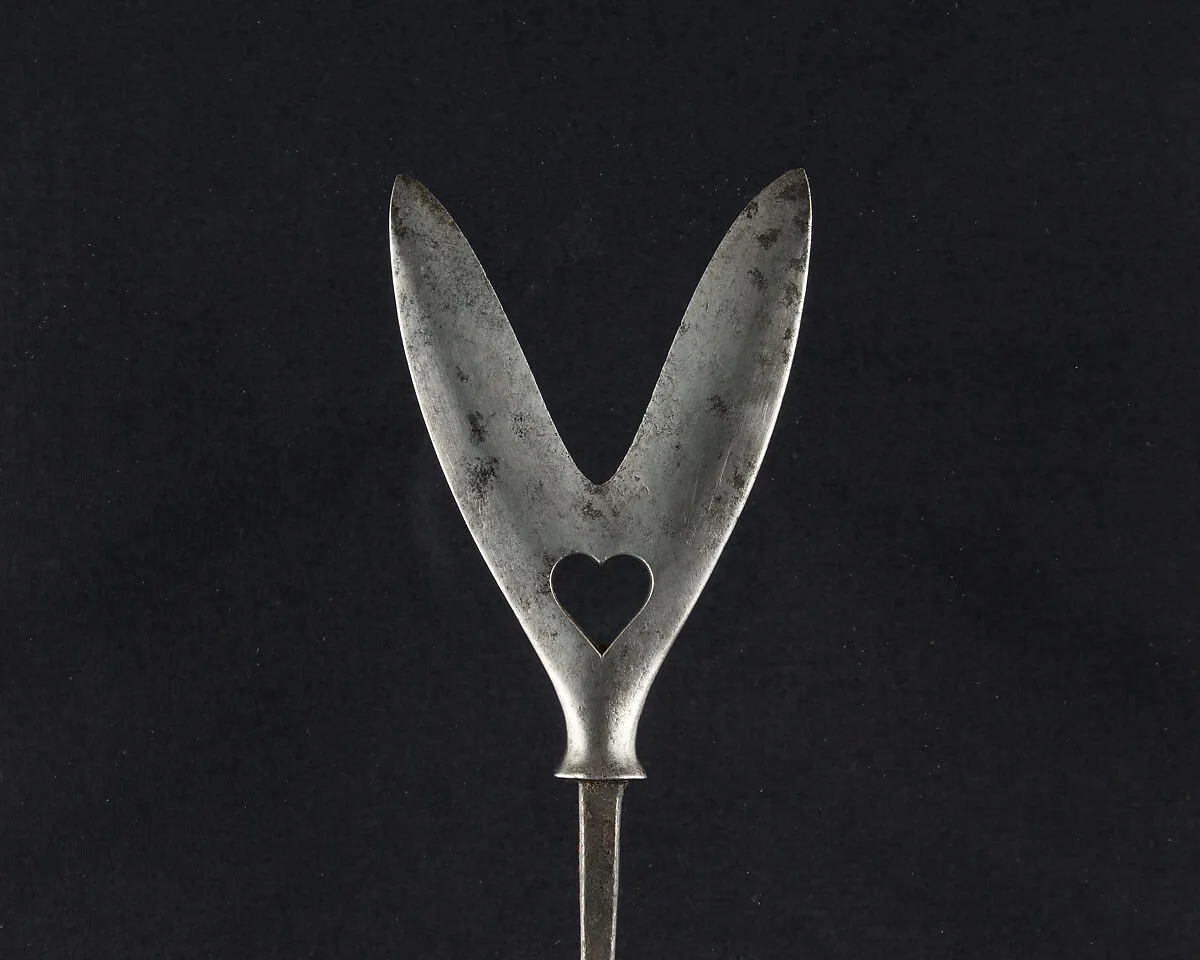 Arrowhead (<i>Yanone</i>) — Unknown
