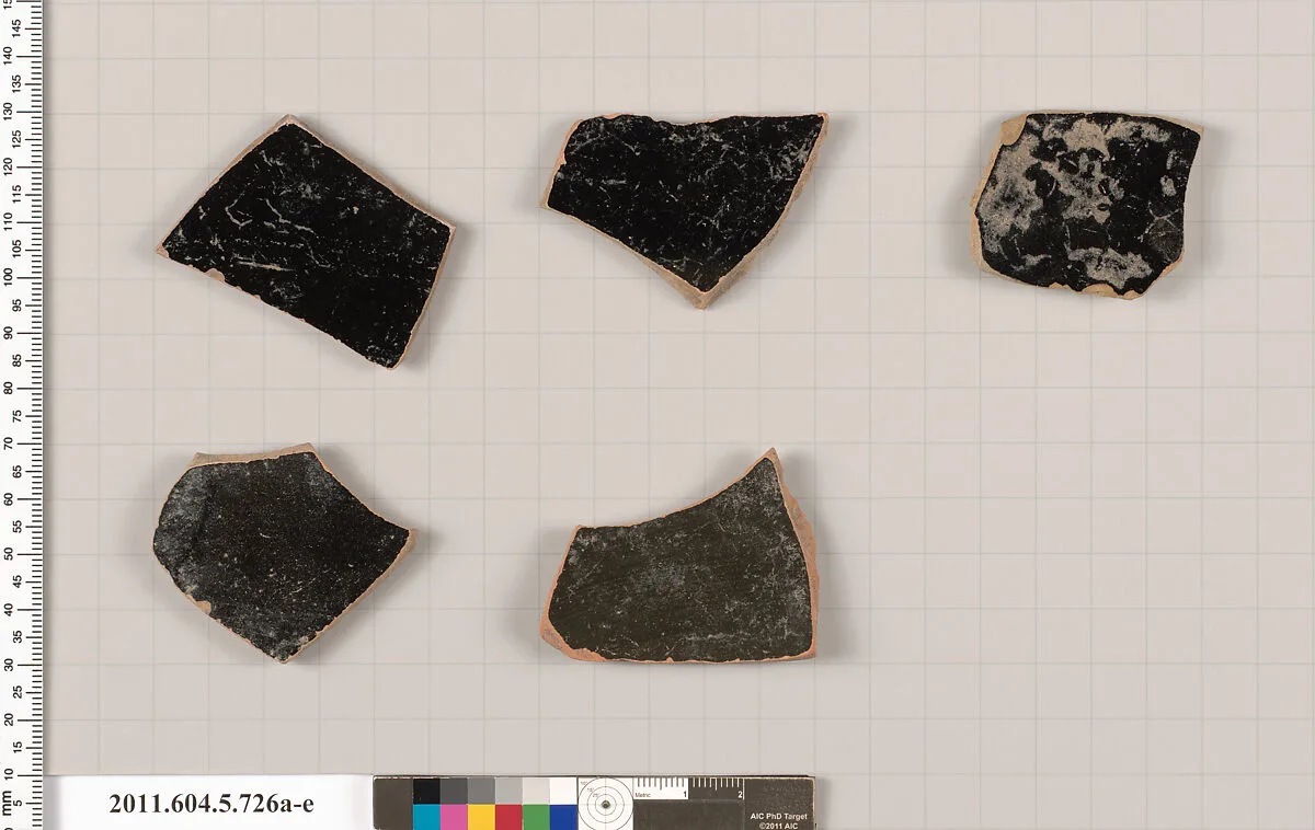Terracotta fragments of kylikes (drinking cups) — Unknown
