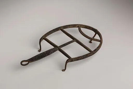 Trivet
