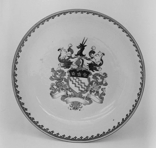 Saucer (part of a service)