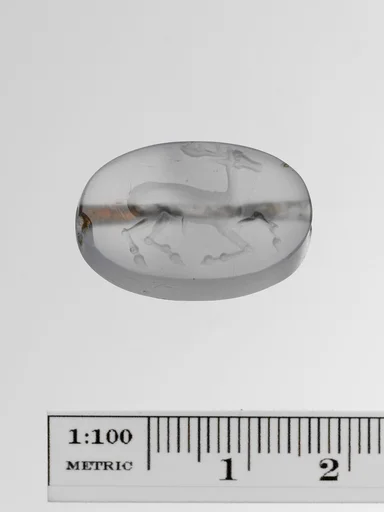 Chalcedony scaraboid seal