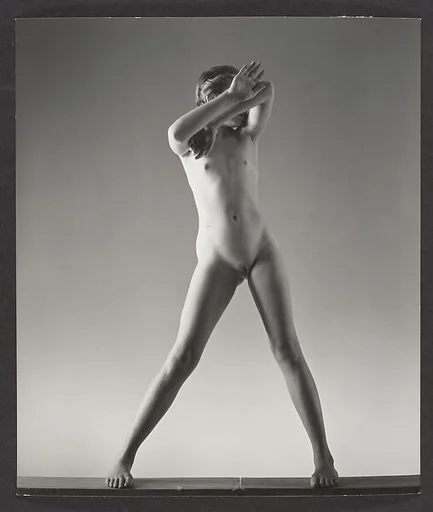 [Nude Girl Standing, Possibly Elizabeth Lynes]