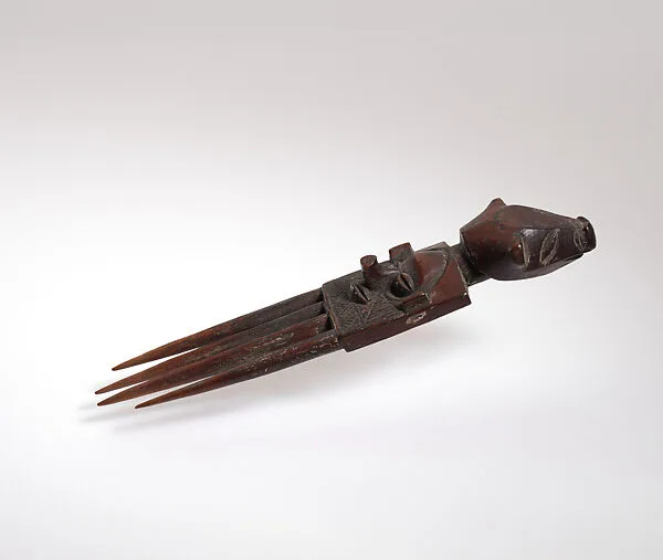 Comb (yisanunu) — Unknown