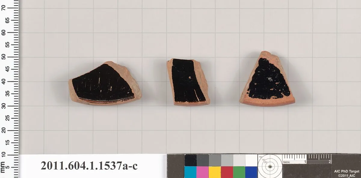 Terracotta fragments of kylikes (drinking cups) — Unknown