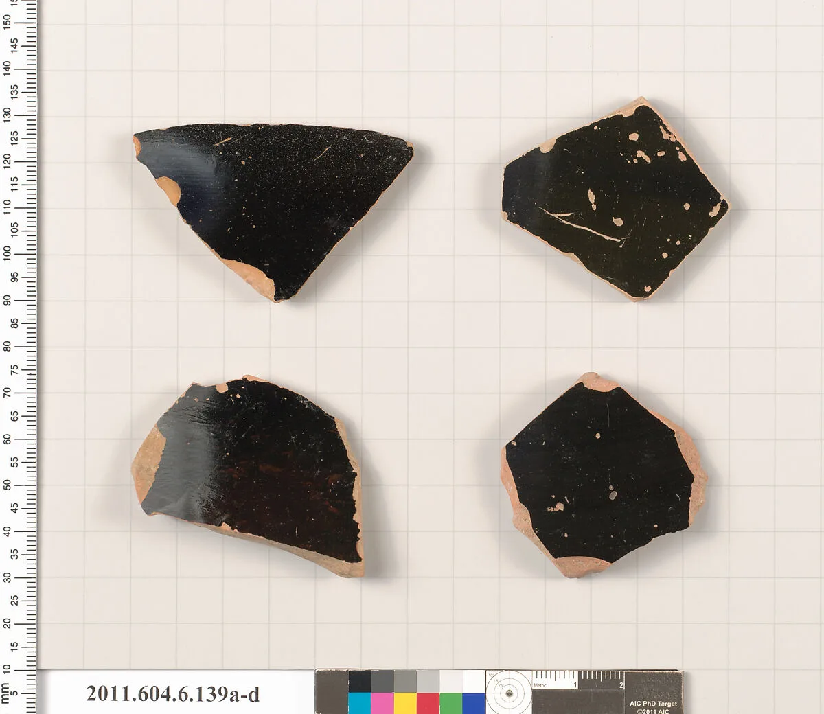 Terracotta fragments of open shapes — Unknown