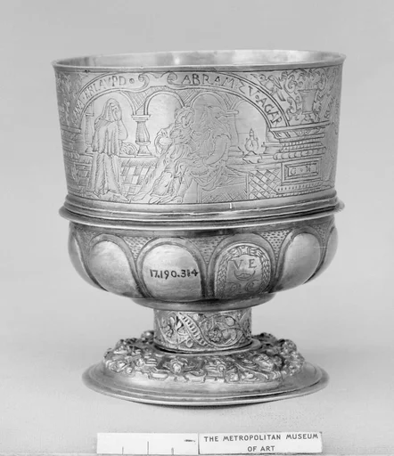 Cup