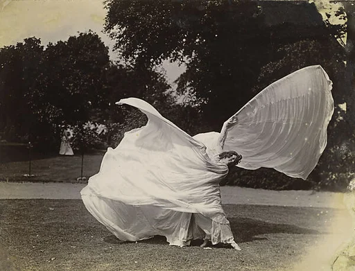 [Loie Fuller Dancing]