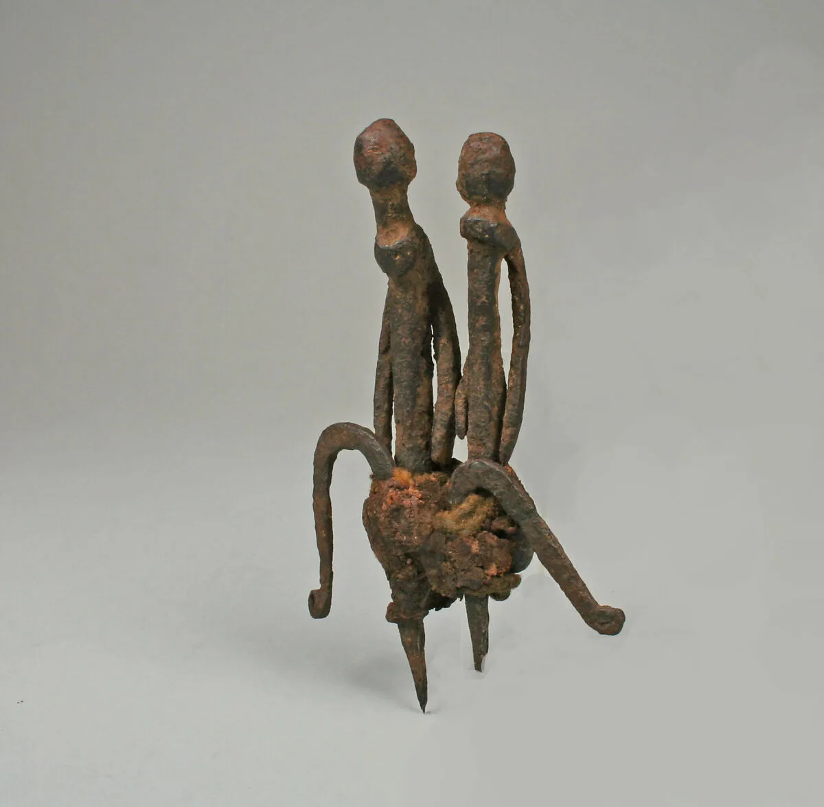 Figures Ornament — Unknown