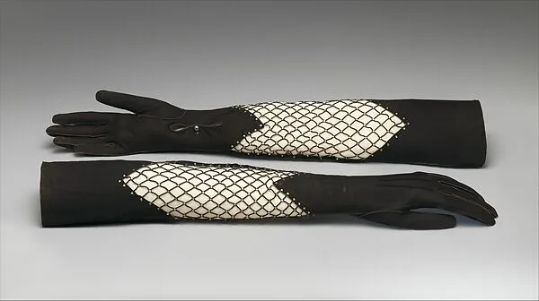 Gloves — Elsa Schiaparelli