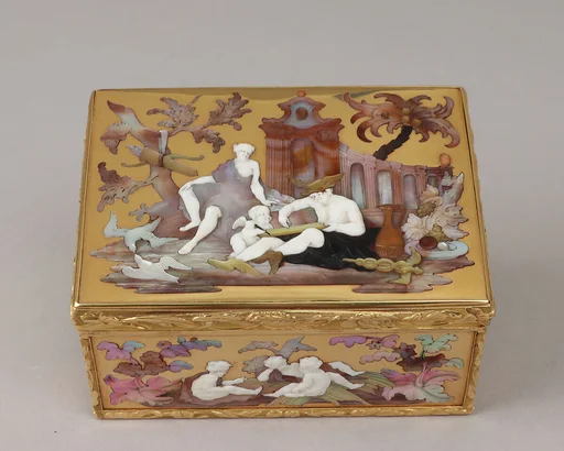 Snuffbox