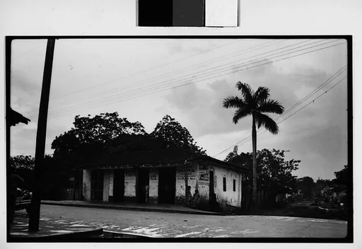 ["La Nueva Diana" General Store, Cuba]