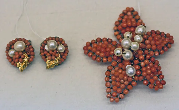 Jewelry set — Unknown