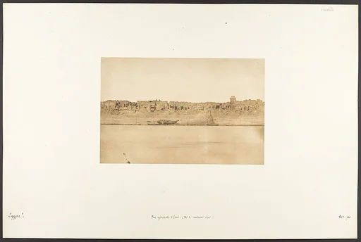 Vue générale d'Esné (No. 1 extrêmité Sud)