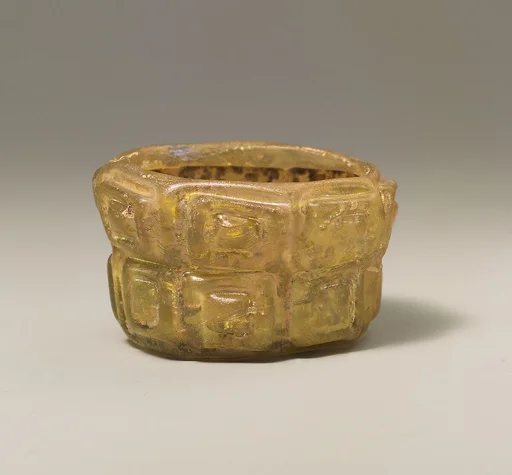 Cup