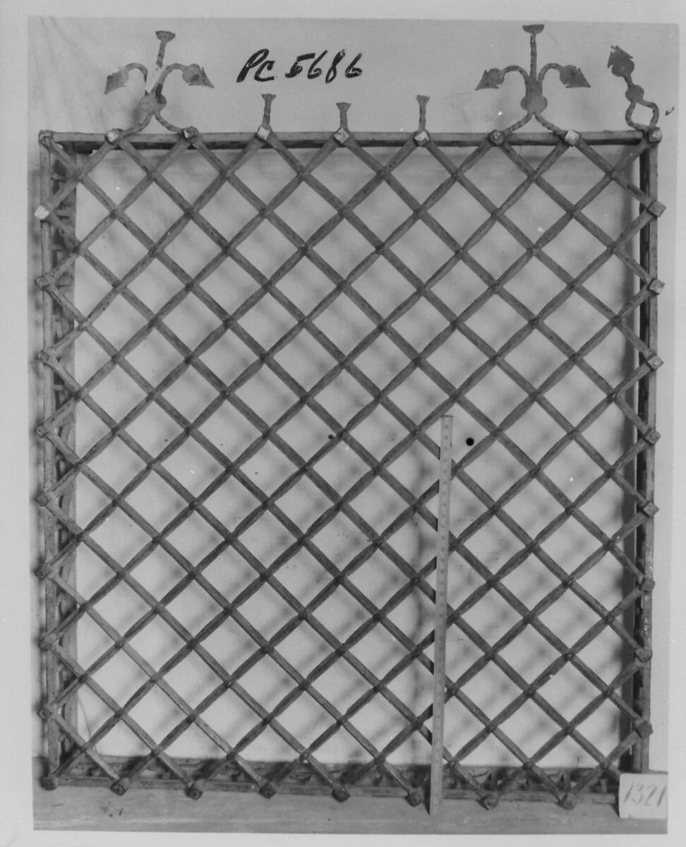 Grate — Unknown
