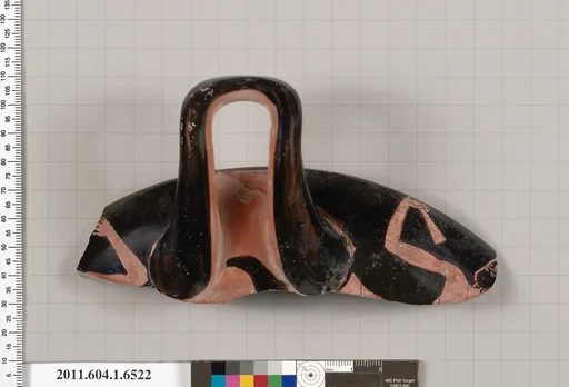 Terracotta rim fragment of a kylix (drinking cup)