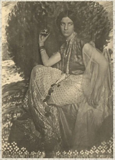Snakecharmer