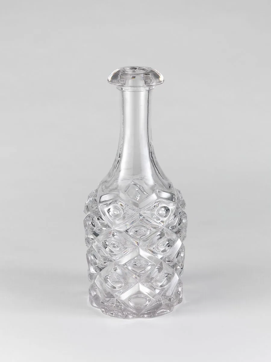 Pint decanter — Unknown