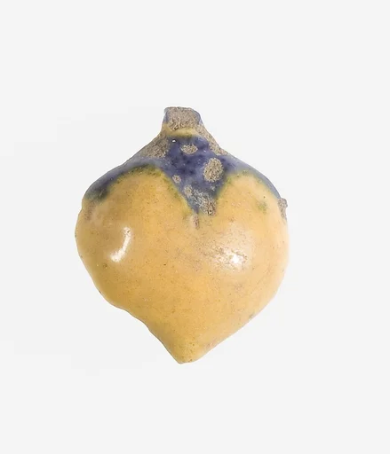 Persea fruit pendant