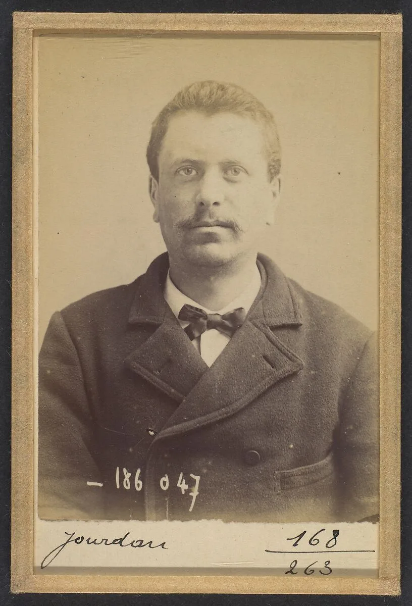 Jourdan. Numa. 30 ans, né le 27/8/61 à Courbevoie (Seine). Teinturier. Anarchiste. 23/4/92. — Alphonse Bertillon