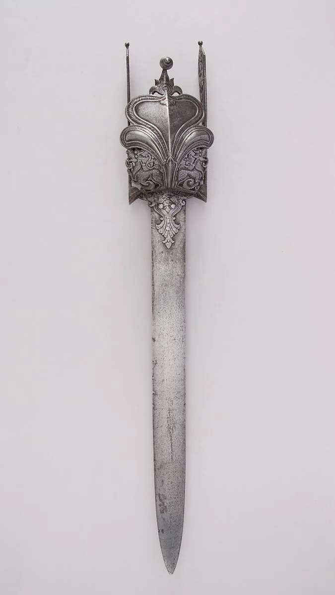 Guarded Dagger (Katar) — Unknown