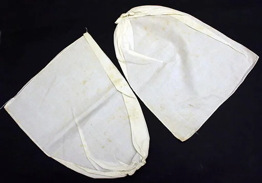 Undersleeves