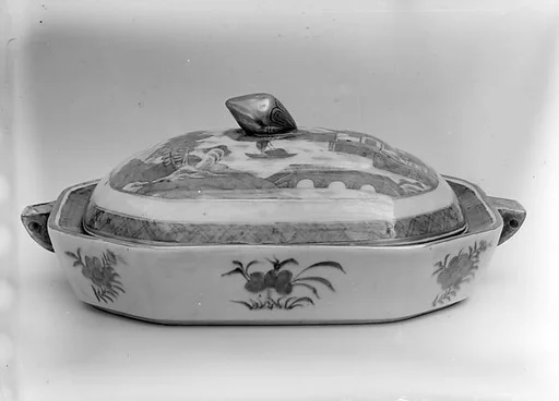 Covered Hot Water Platter