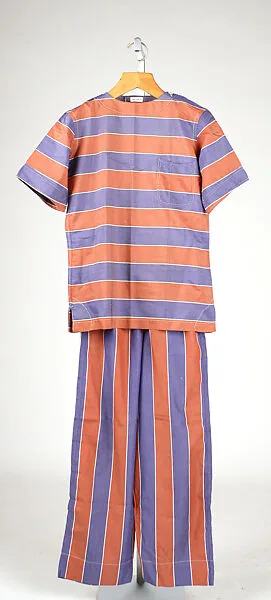 Lounging pajamas — Saks Fifth Avenue