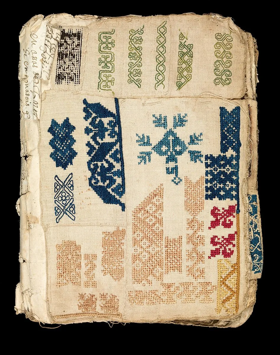 Booklet of embroidery and drawnwork — Unknown