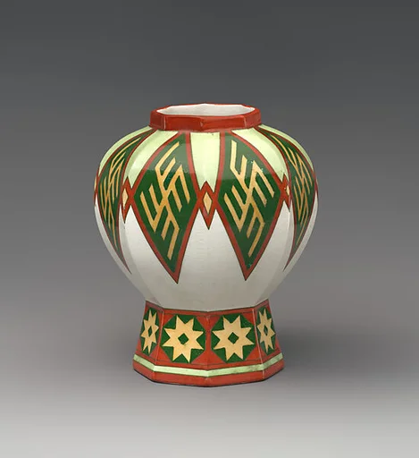 "Fennia" vase with swastikas