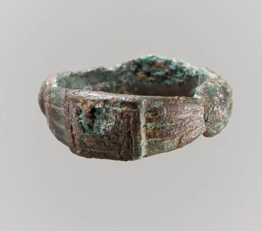 Finger Ring