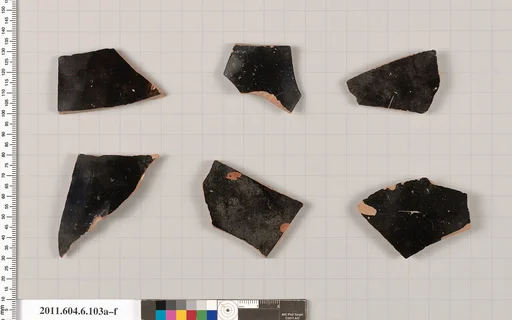 Terracotta fragments of closed shapes