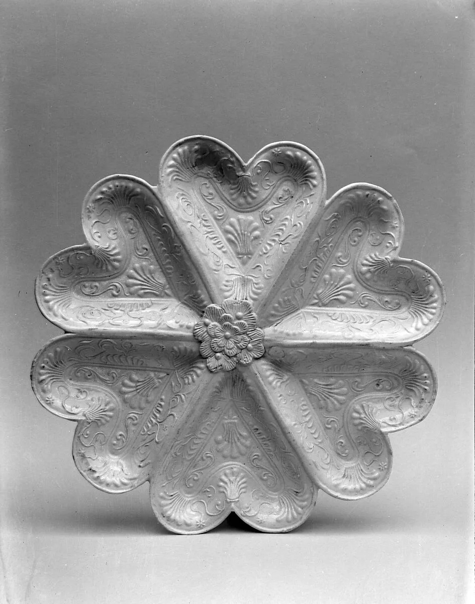 Heart Dish — Unknown