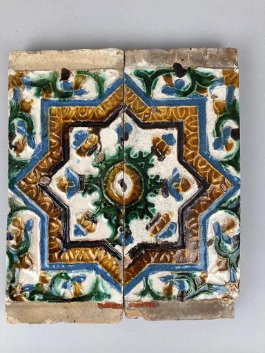 Ceiling tiles