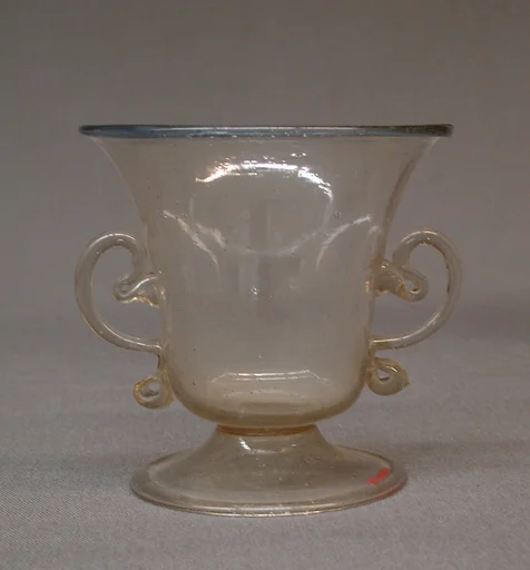Cup