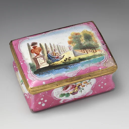 Snuffbox