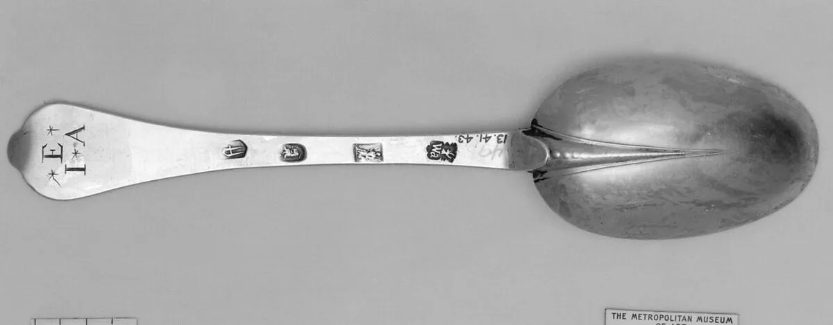 Spoon — Benjamin Watts