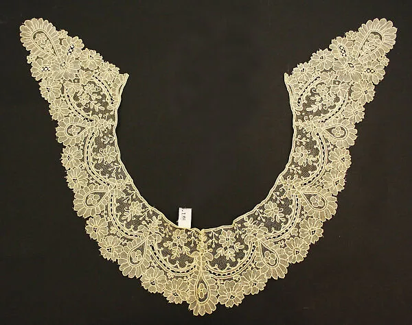 Collar — Unknown