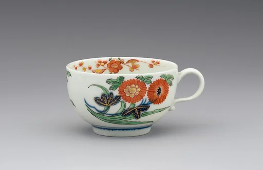 Cup (part of a service)