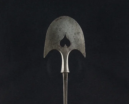 Arrowhead (<i>Yanone</i>)