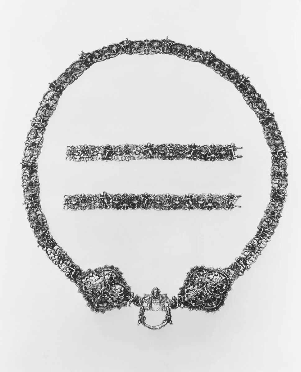 Girdle — Unknown