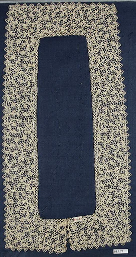 Shaped border