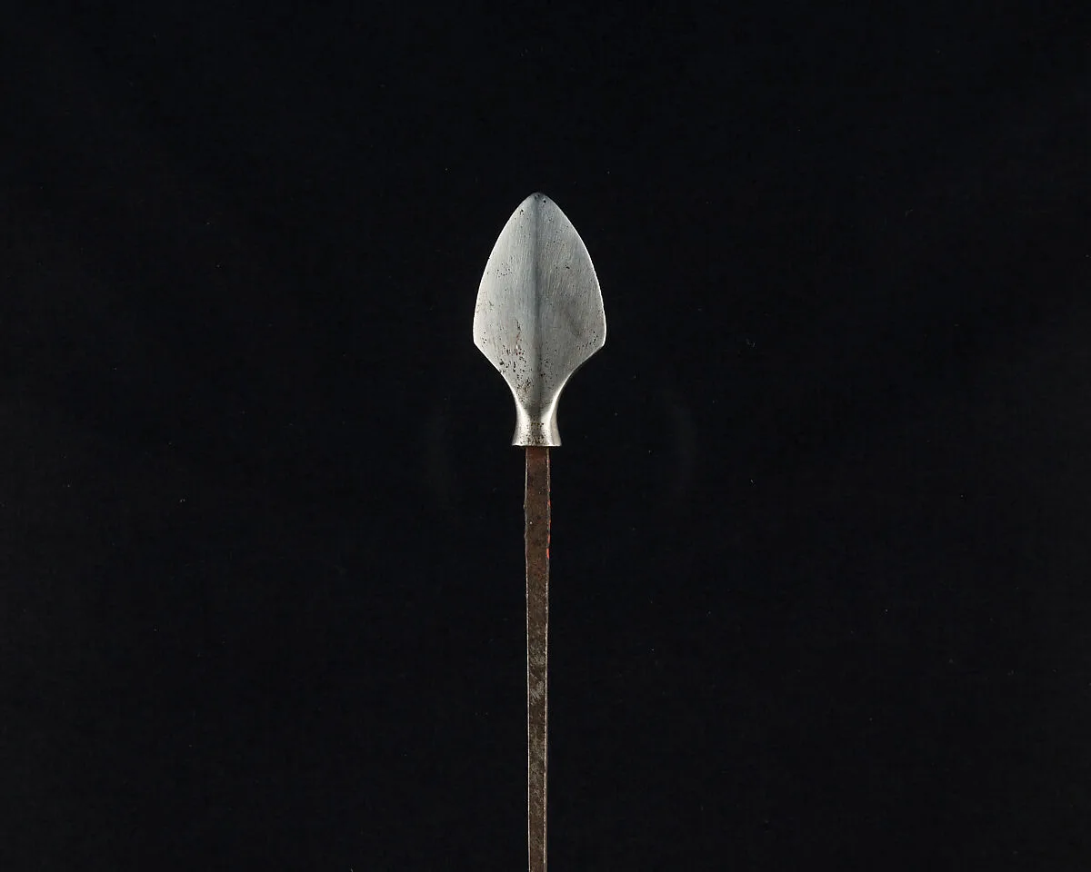 Arrowhead (<i>Yanone</i>) — Unknown