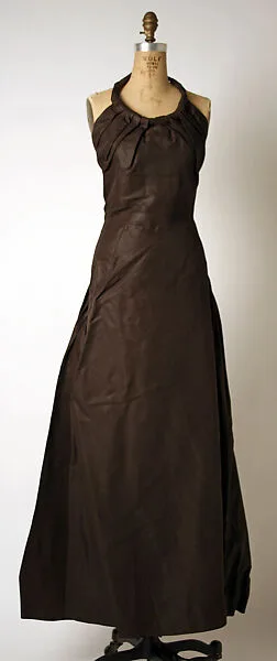 Evening dress — Madame Grès (Germaine Émilie Krebs)