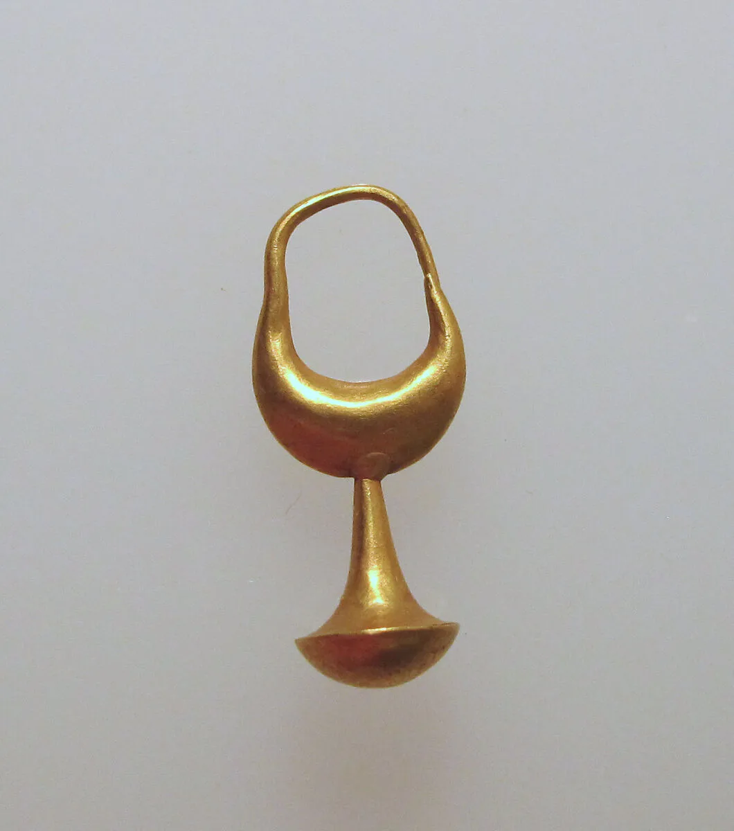 Earring with nail head pendant, 12 — Unknown