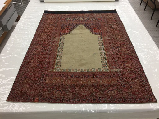 Prayer Rug with Niche Design