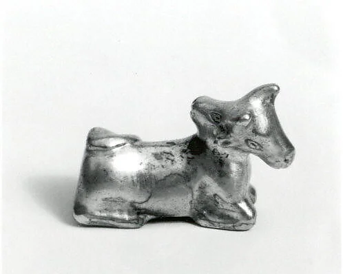 Two-headed cow figure