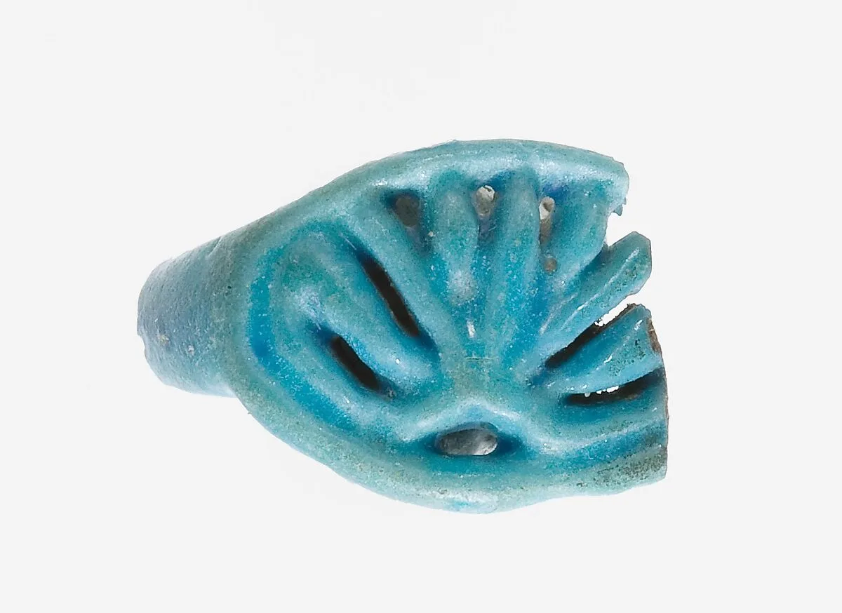 Fragment of a Floral Ring — Unknown