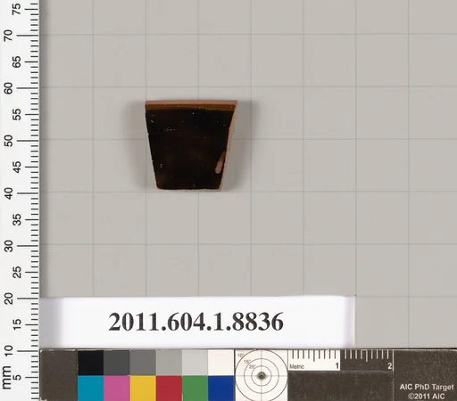 Terracotta rim fragment of a kylix (drinking cup)