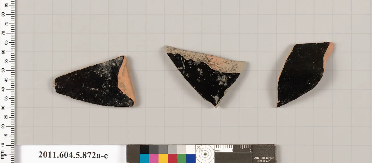 Terracotta fragments of kylikes (drinking cups) — Unknown
